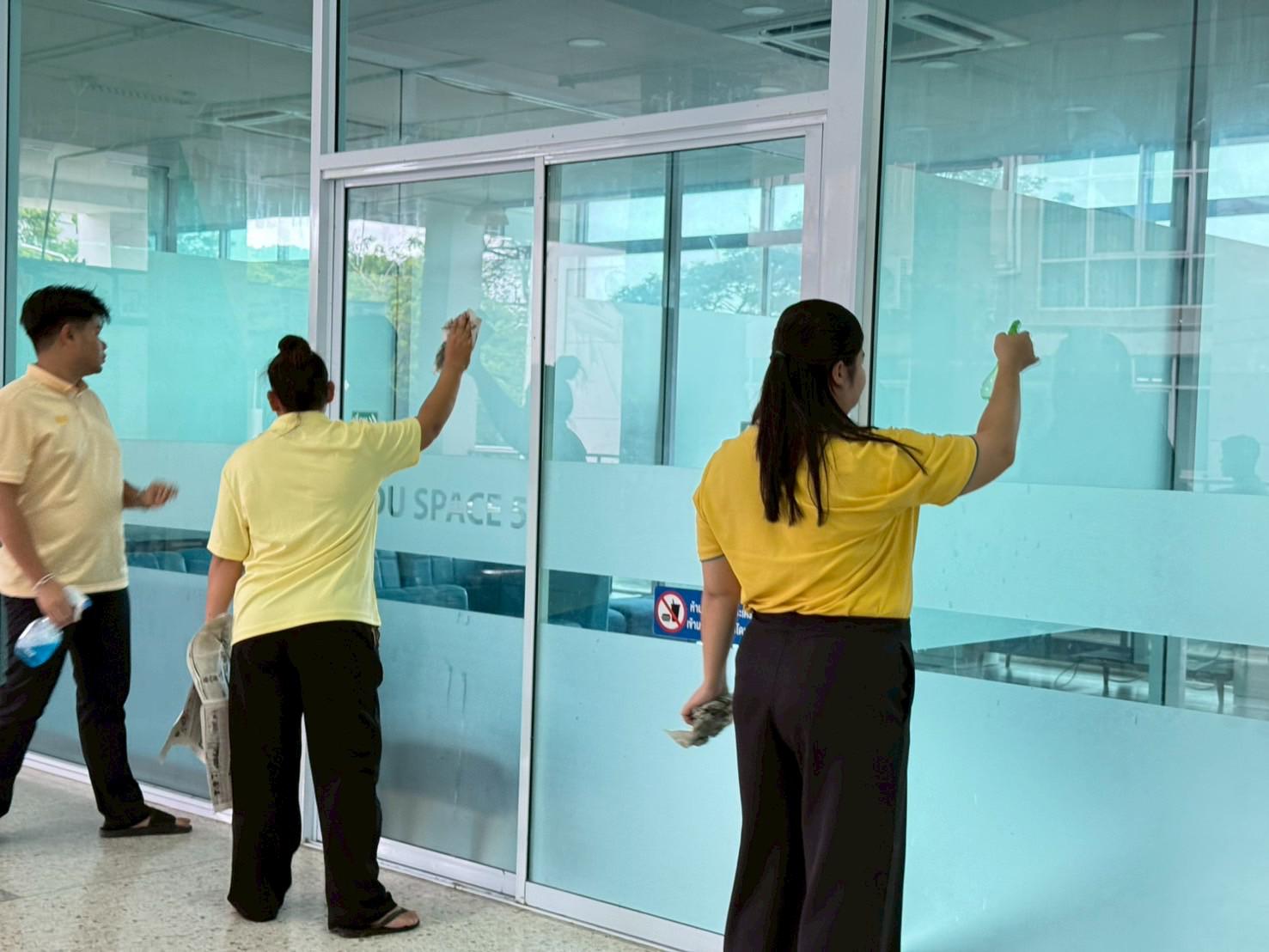 57. กิจกรรมจิตอาสาบำเพ็ญสาธารณะประโยชน์ Big Cleaning Day